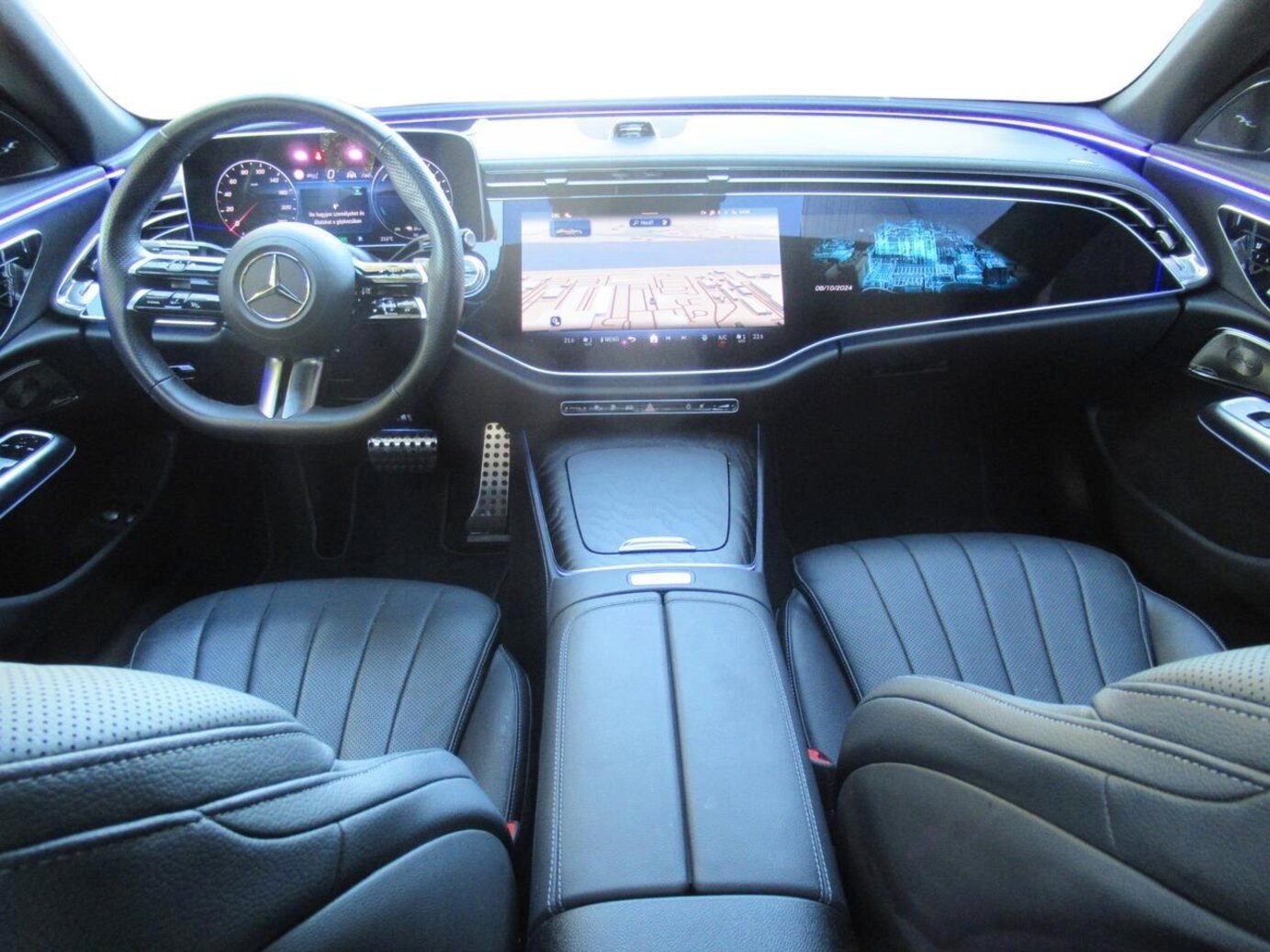 Mercedes-Benz E 300 e 4M