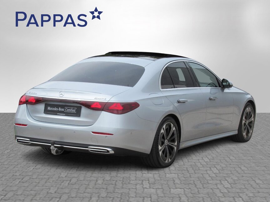 Mercedes-Benz E 300 e 4M