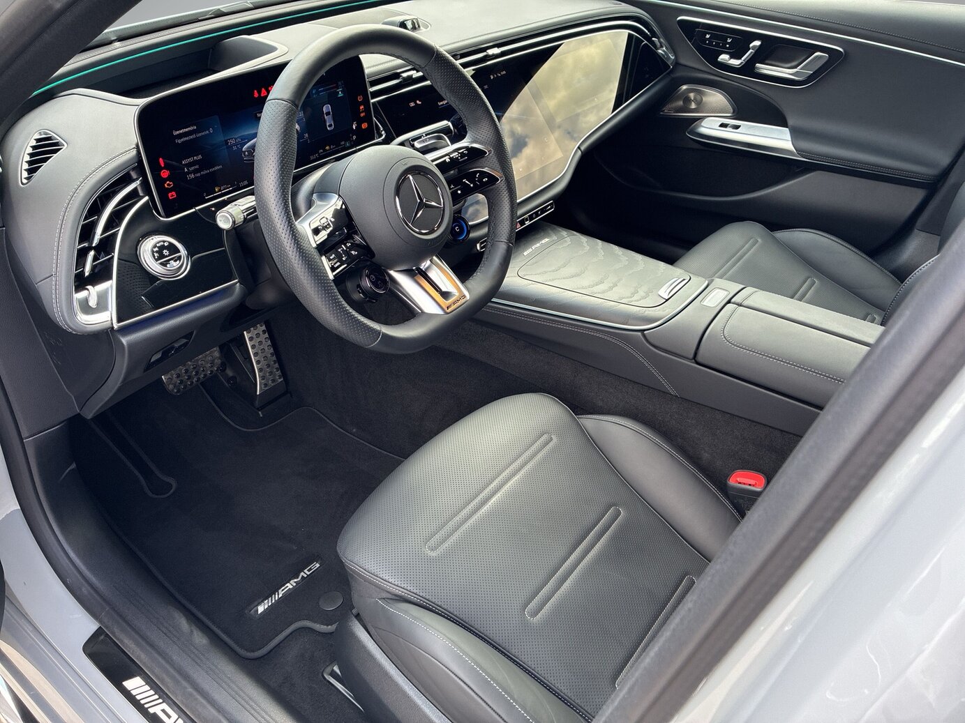 Mercedes-Benz AMG E 53 e 4M+