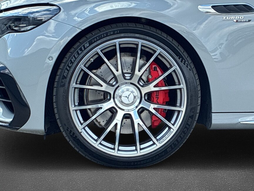 Mercedes-Benz AMG E 53 e 4M+