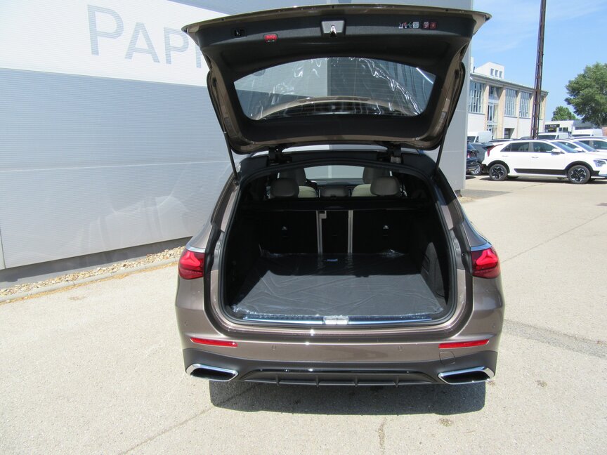 Mercedes-Benz E 220 d 4MATIC T-Modell