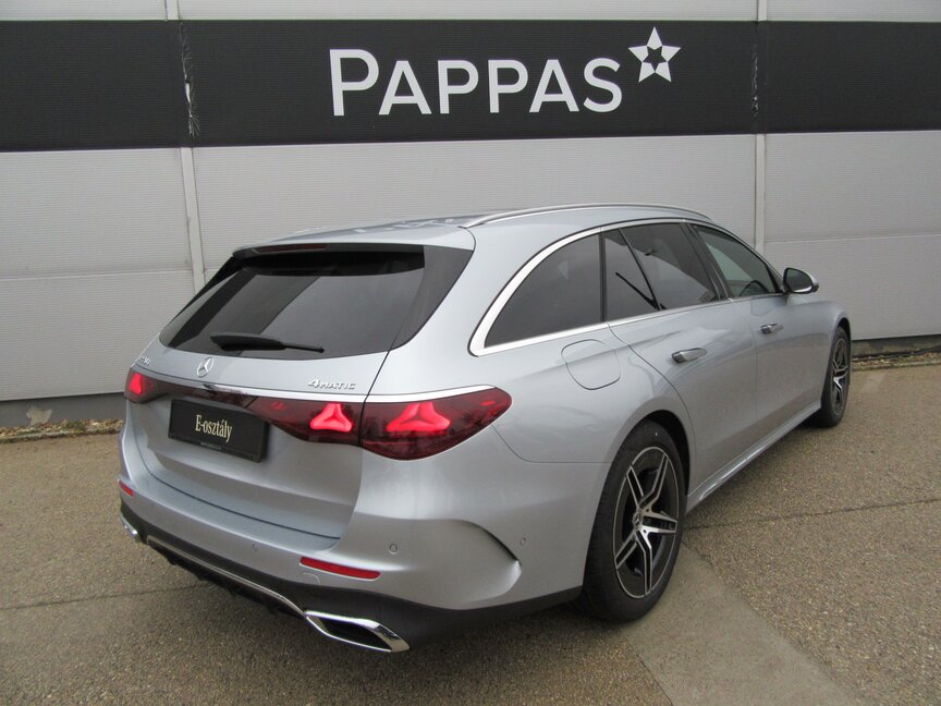 Mercedes-Benz E 220 d 4MATIC T-Modell