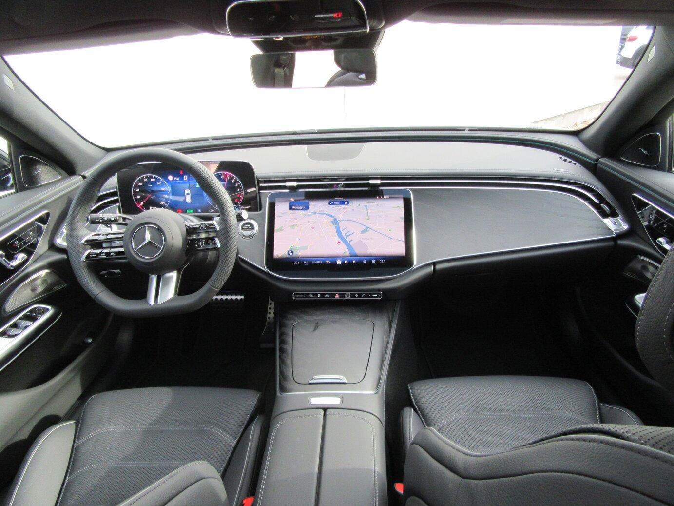 Mercedes-Benz E 300 de 4MATIC T-Modell mit EQ Hybrid Technologie