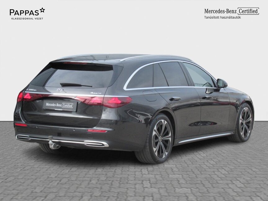 Mercedes-Benz E 300 de 4M T-Modell