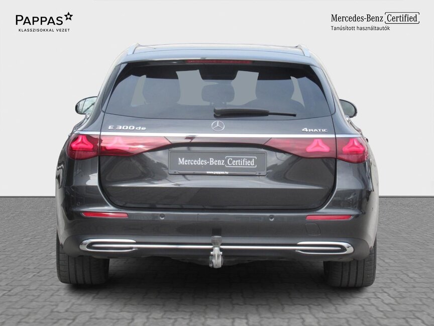 Mercedes-Benz E 300 de 4M T-Modell