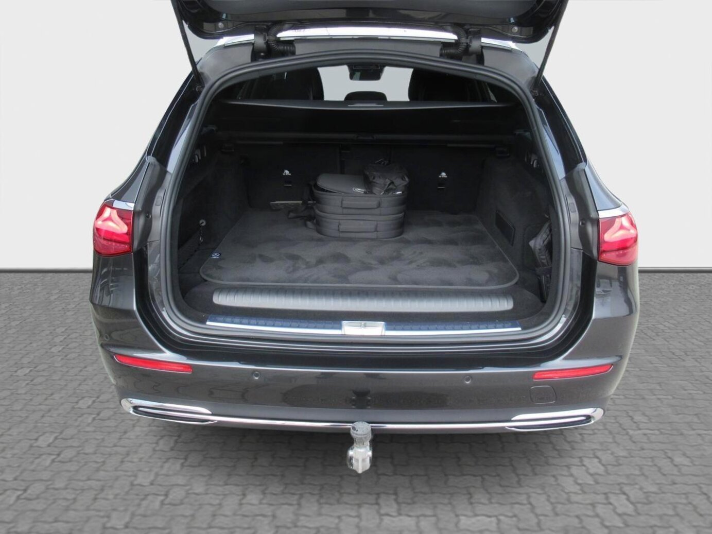 Mercedes-Benz E 300 de 4M T-Modell