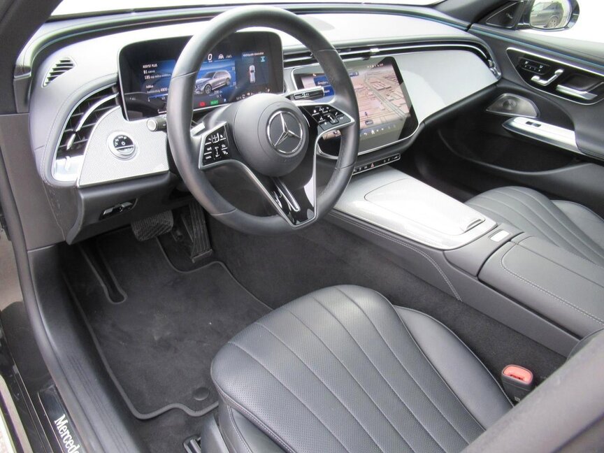 Mercedes-Benz E 300 de 4M T-Modell