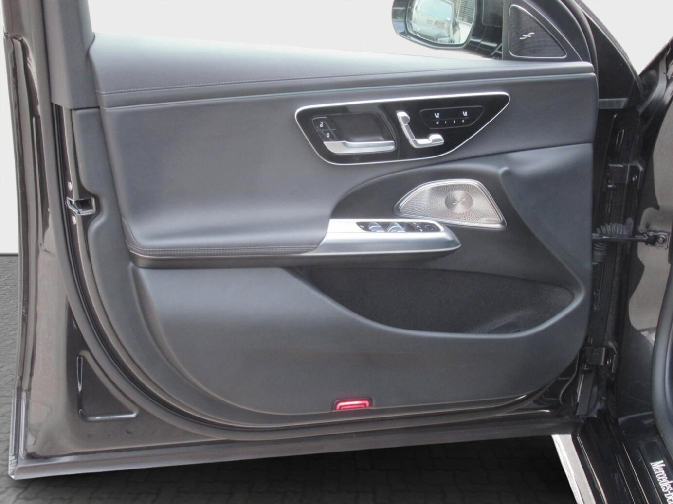 Mercedes-Benz E 300 de 4M T-Modell