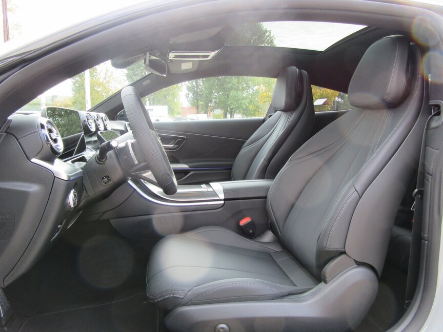 Mercedes-Benz CLE 300 4MATIC Coupé
