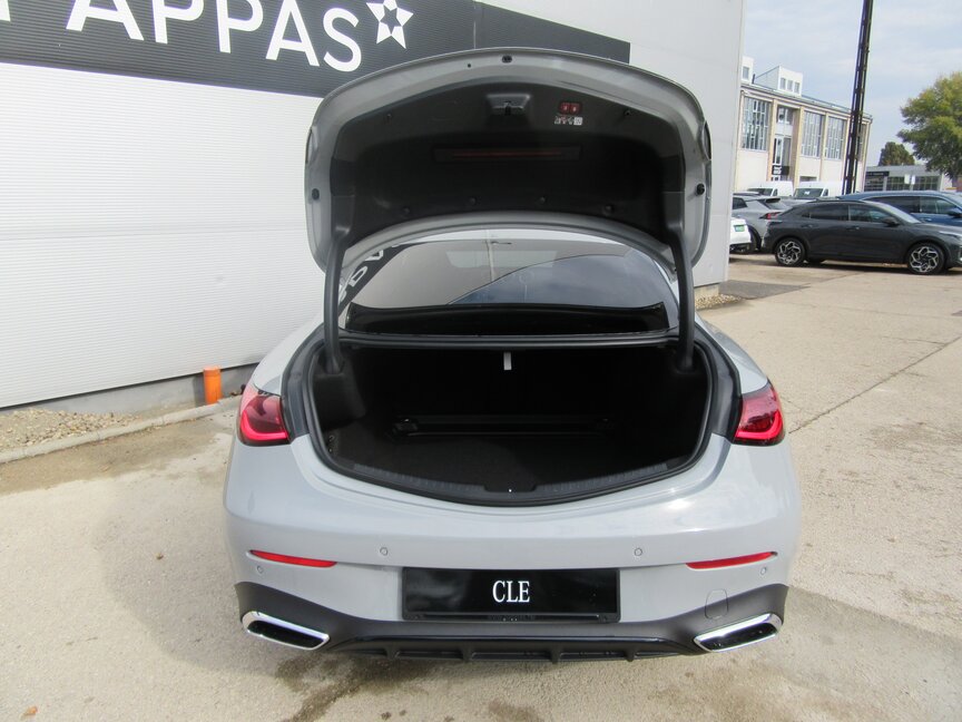 Mercedes-Benz CLE 300 4MATIC Coupé