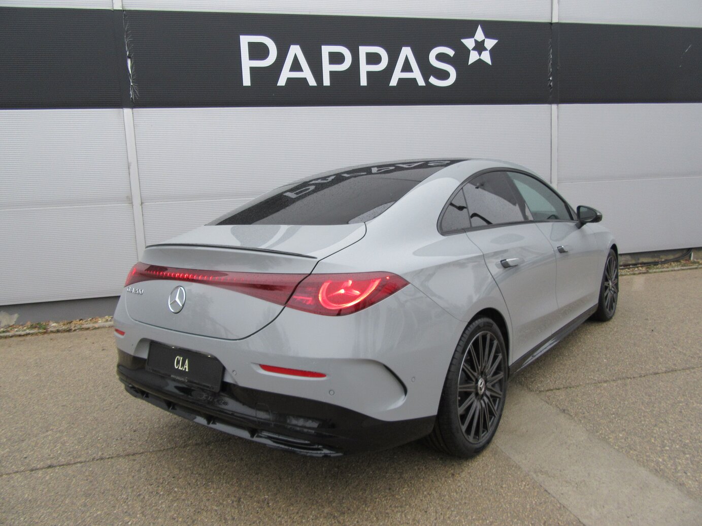 Mercedes-Benz CLA 200