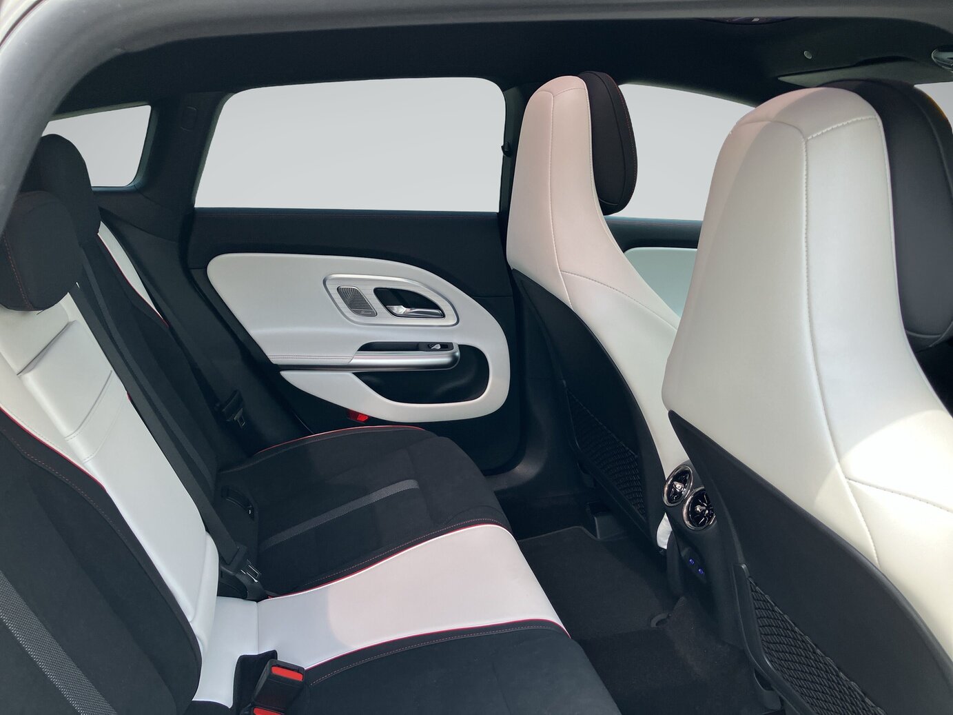 Mercedes-Benz CLA 200 Shooting Brake
