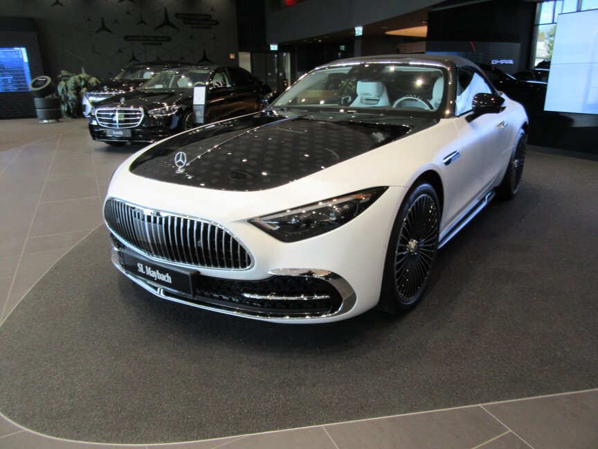 Mercedes-Benz Mercedes-Maybach SL 680 Monogram Series