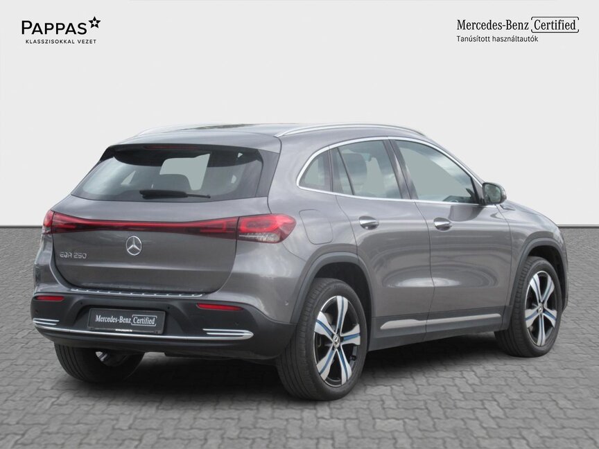 Mercedes-Benz EQA 250