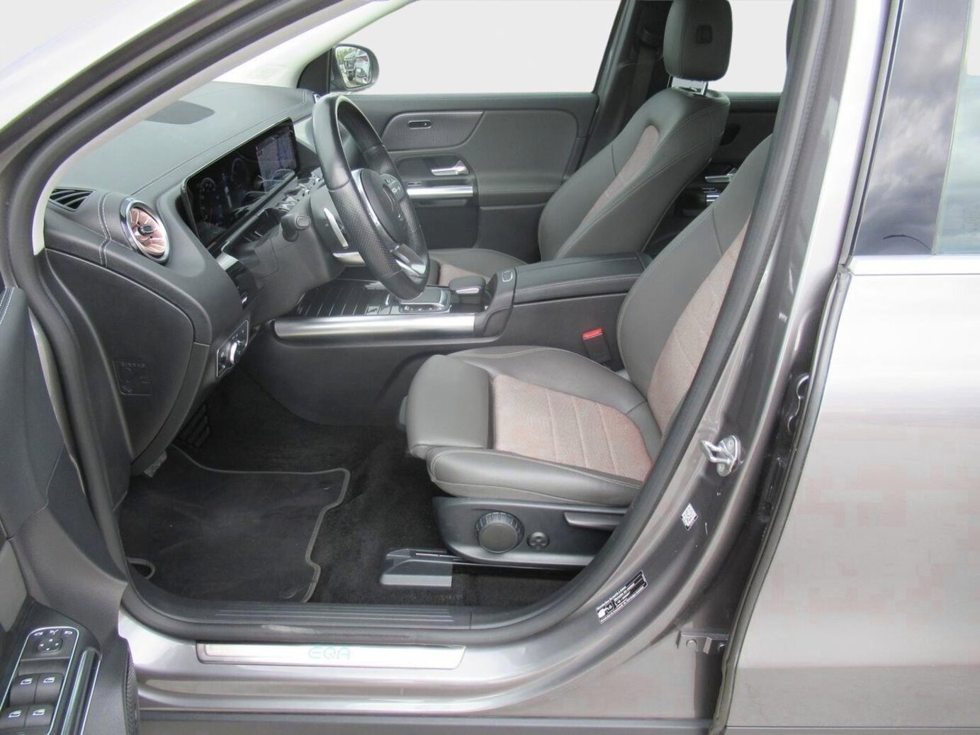 Mercedes-Benz EQA 250