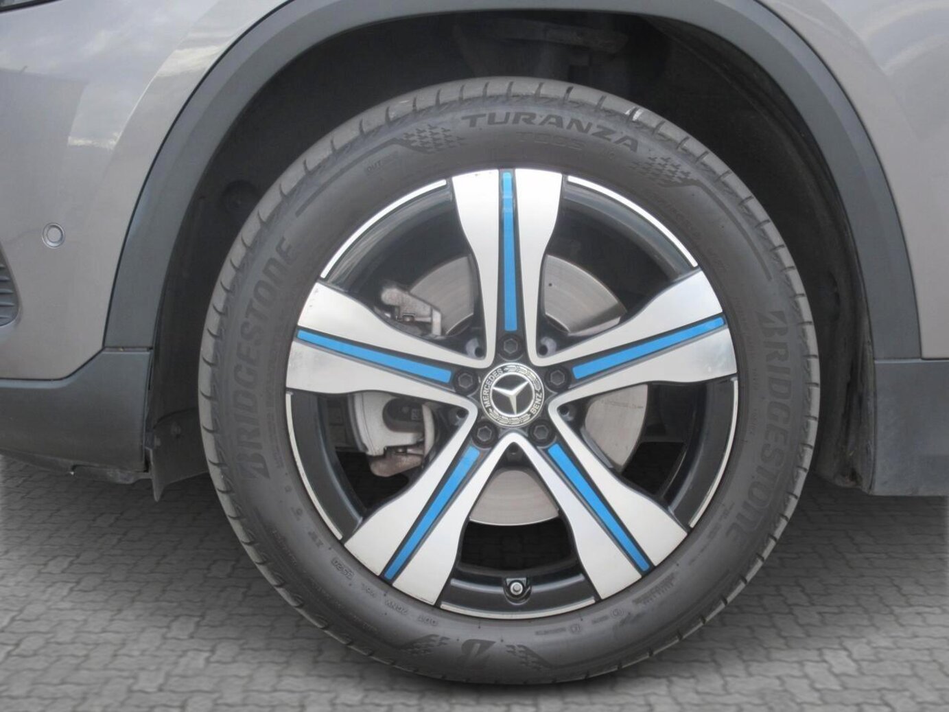 Mercedes-Benz EQA 250