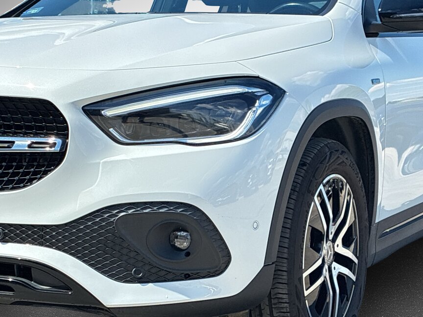 Mercedes-Benz GLA 250 e