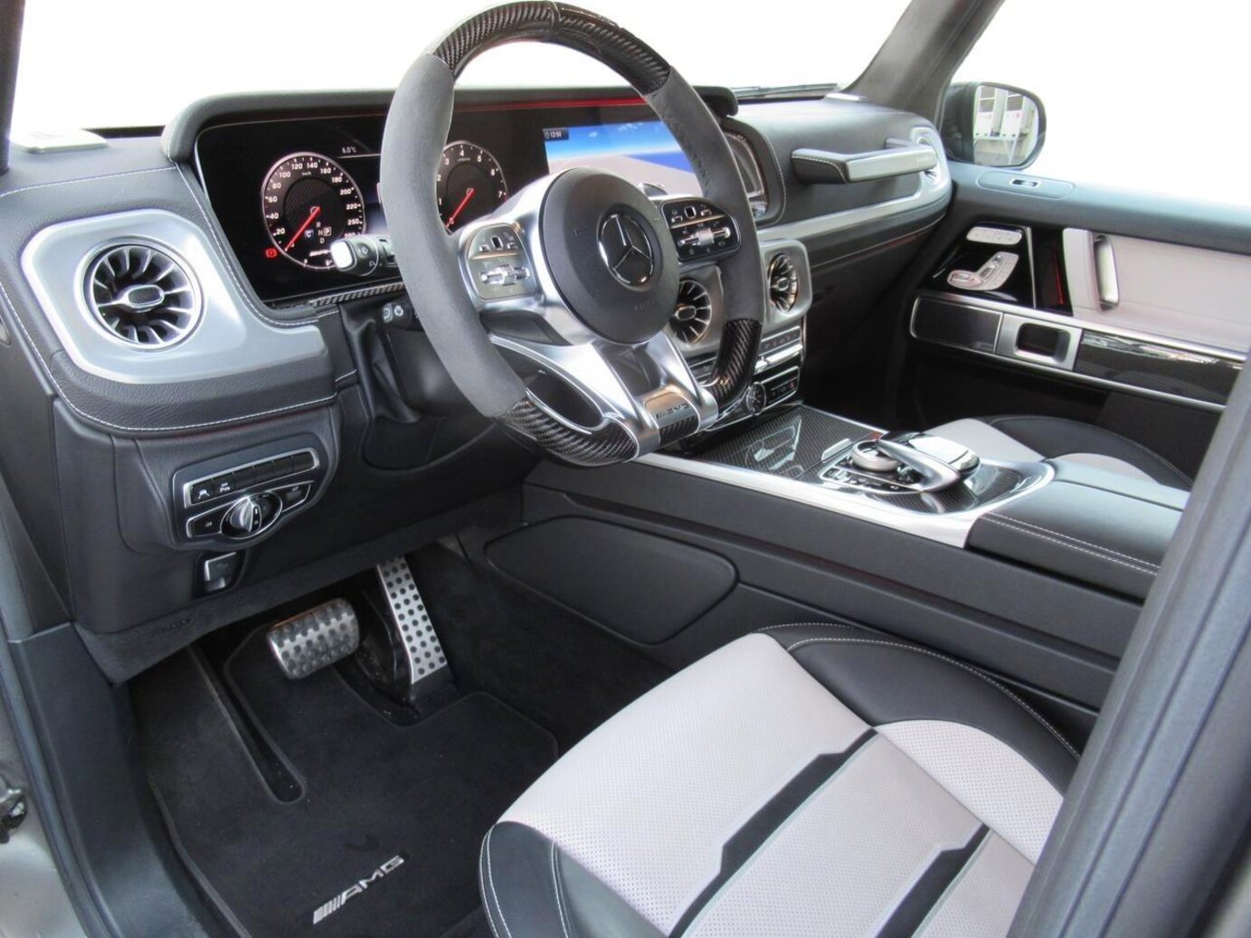 Mercedes-Benz Mercedes-AMG G 63