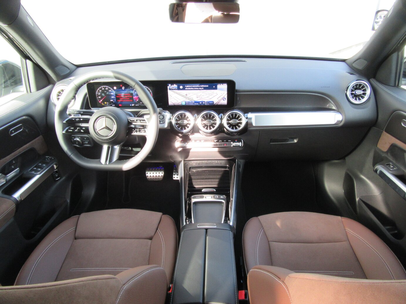 Mercedes-Benz GLB 200