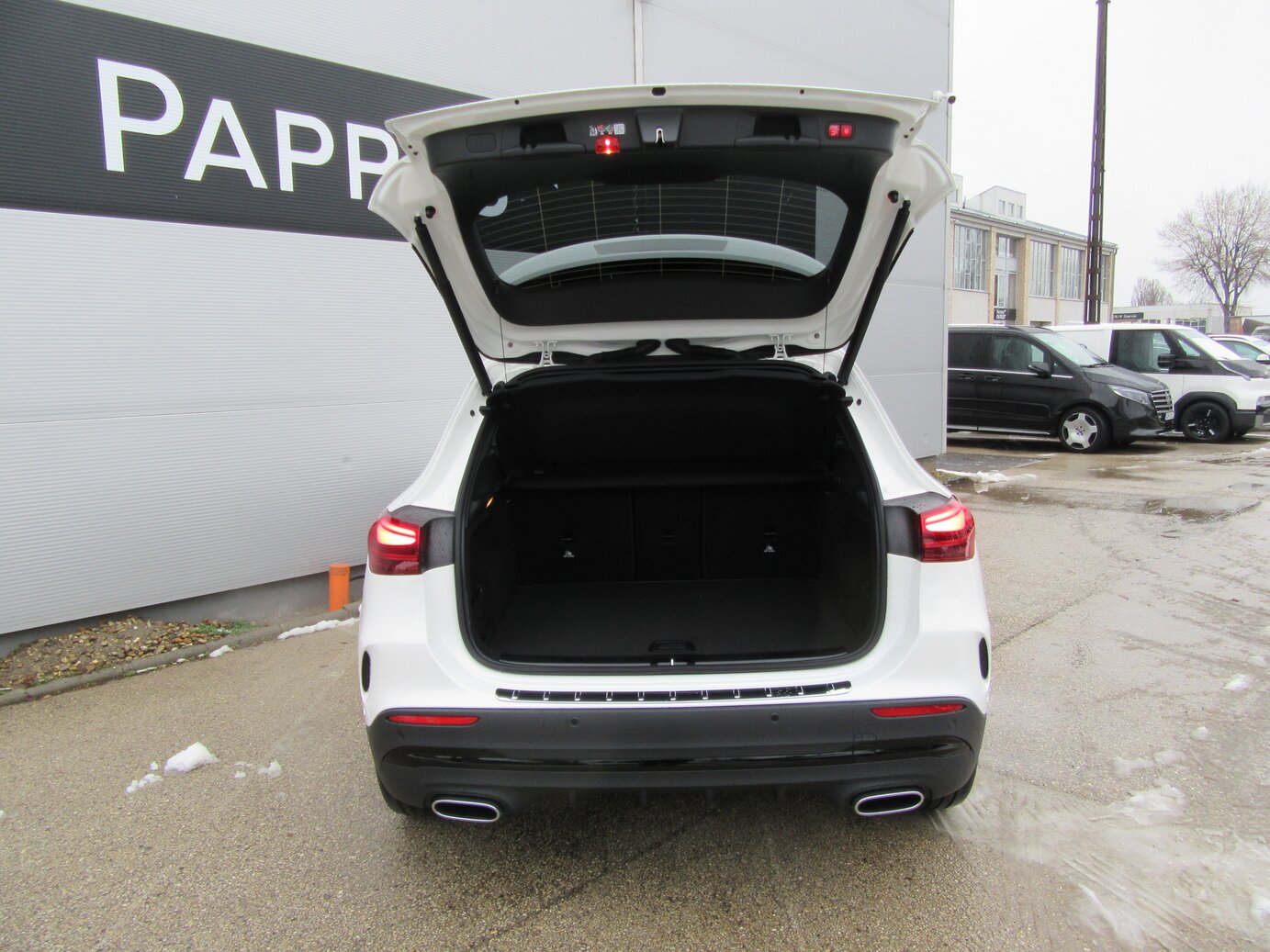 Mercedes-Benz GLA 200 d