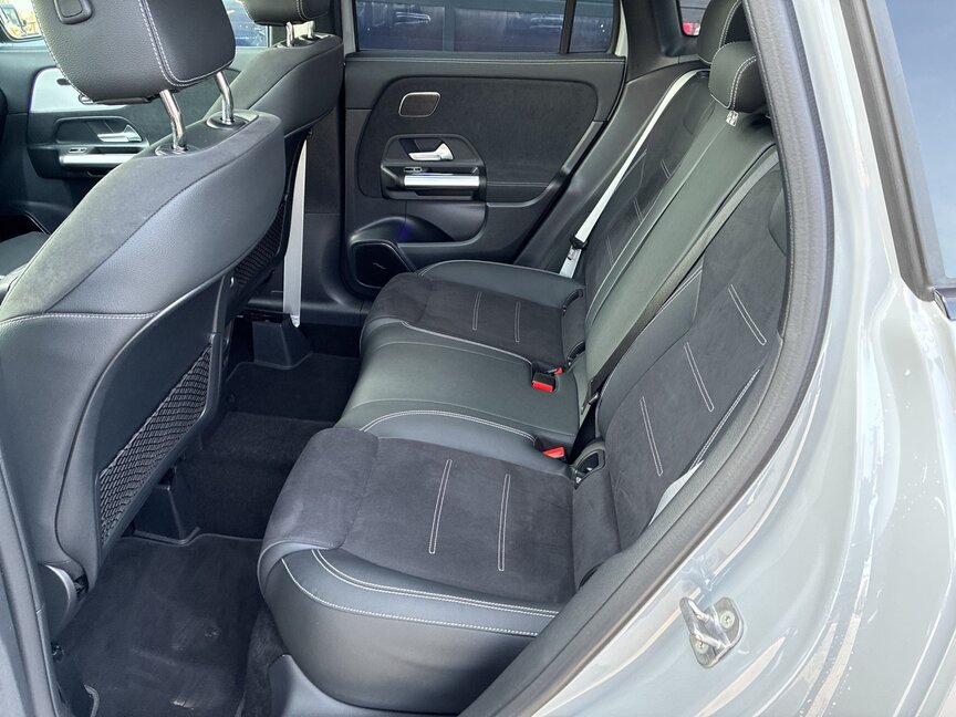 Mercedes-Benz GLA 200 d 4MATIC