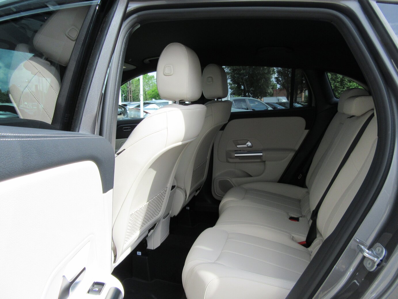 Mercedes-Benz GLA 200 d 4MATIC