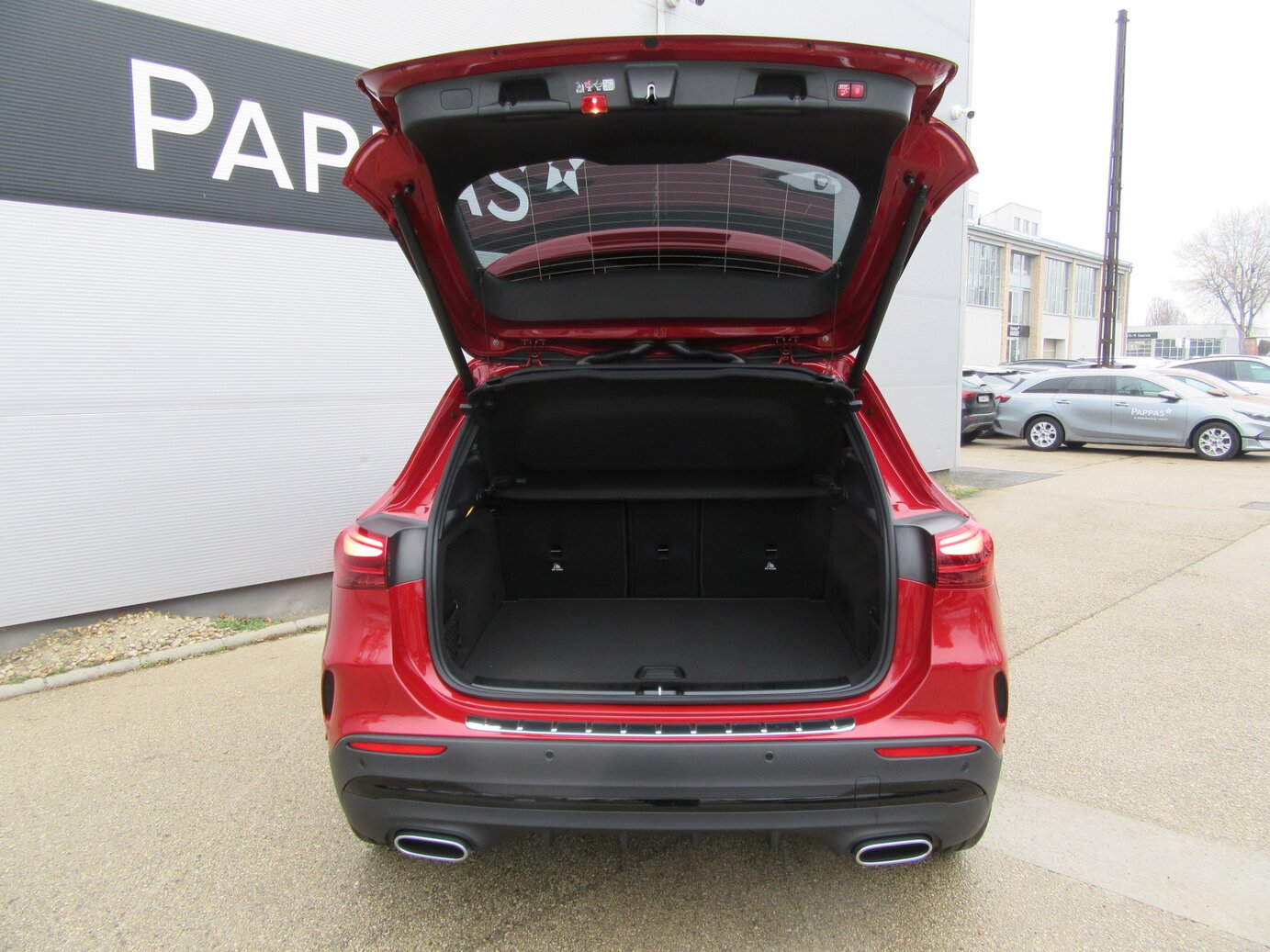 Mercedes-Benz GLA 200