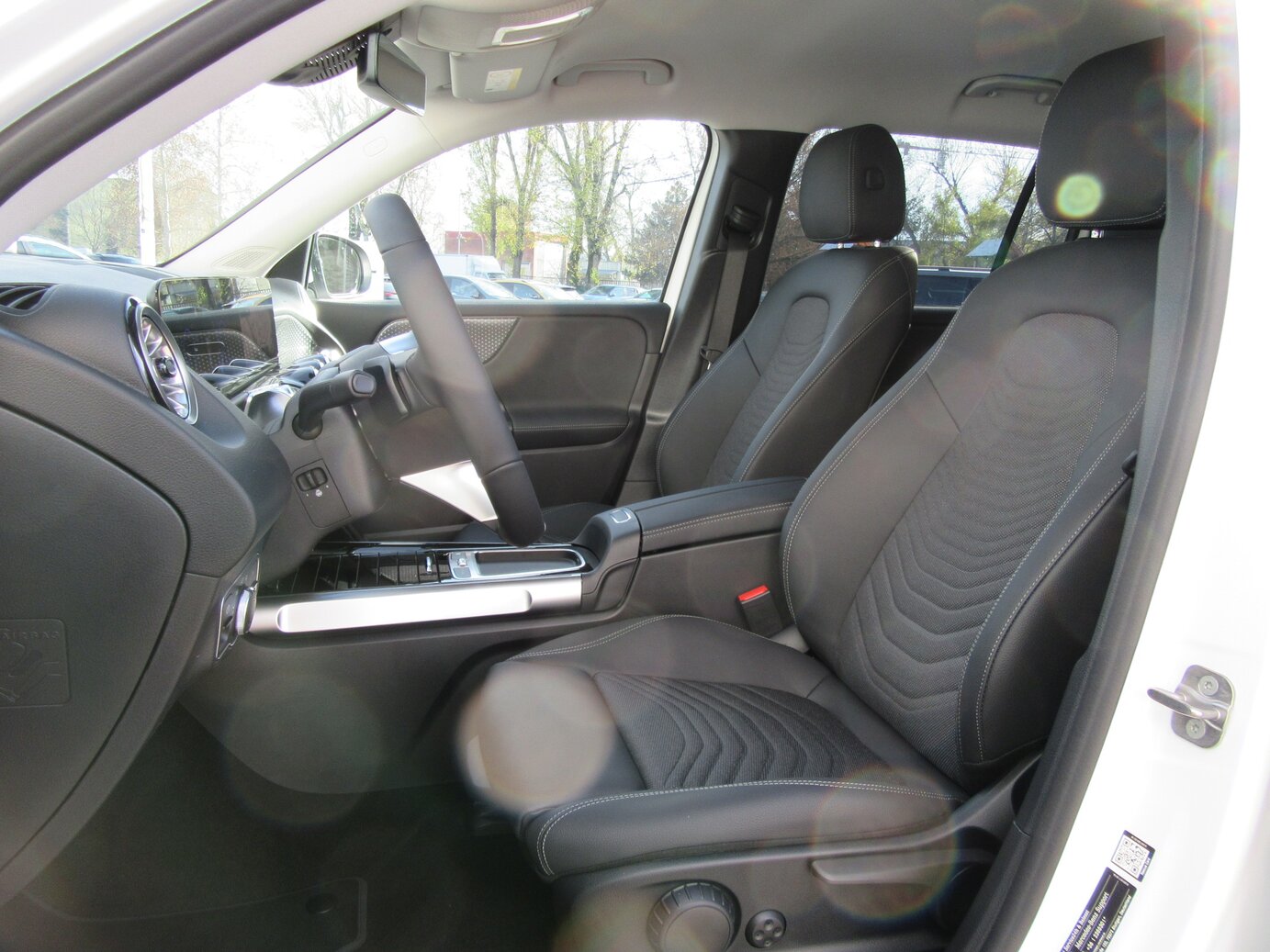 Mercedes-Benz EQB 250+