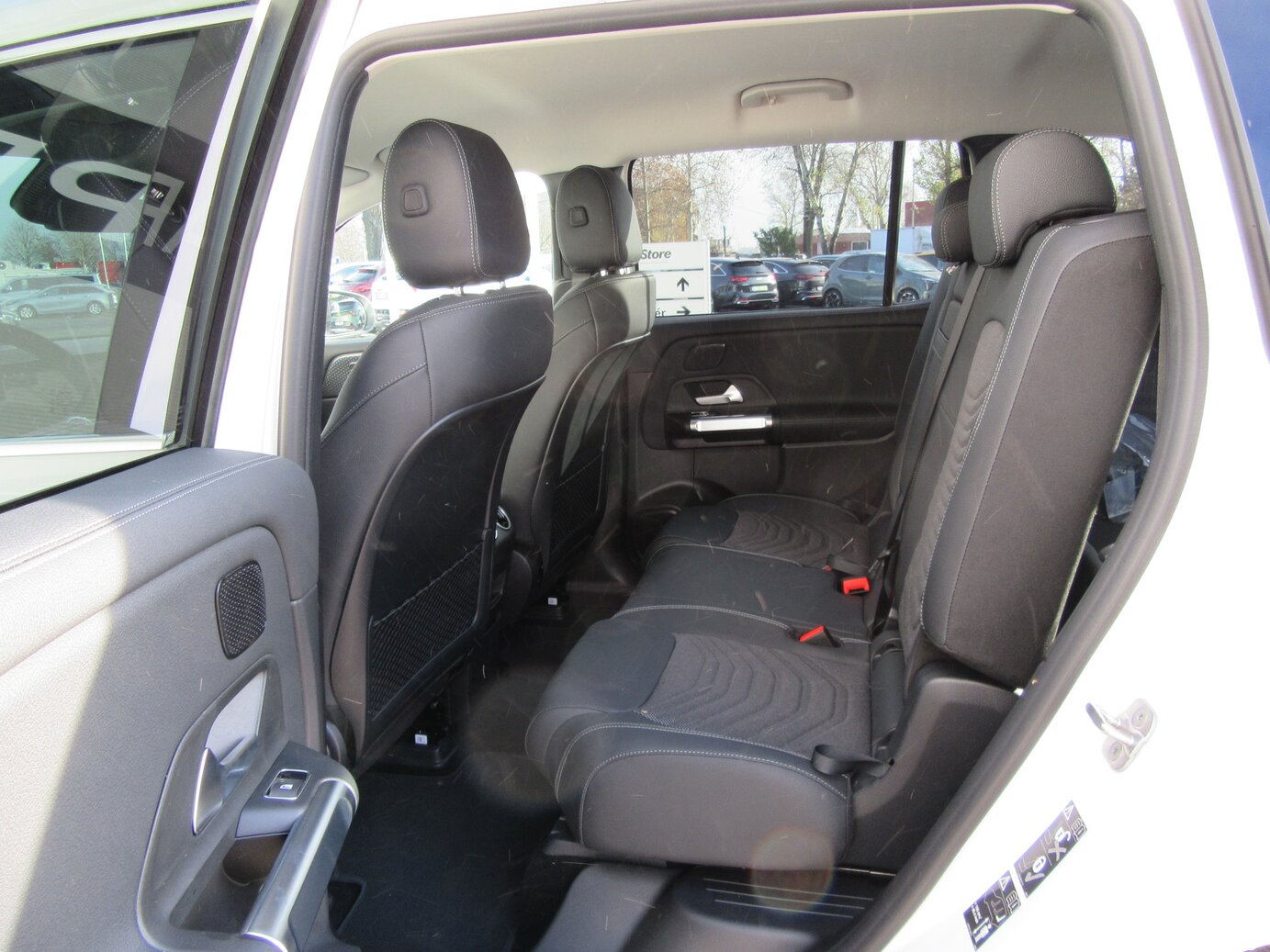 Mercedes-Benz EQB 250+