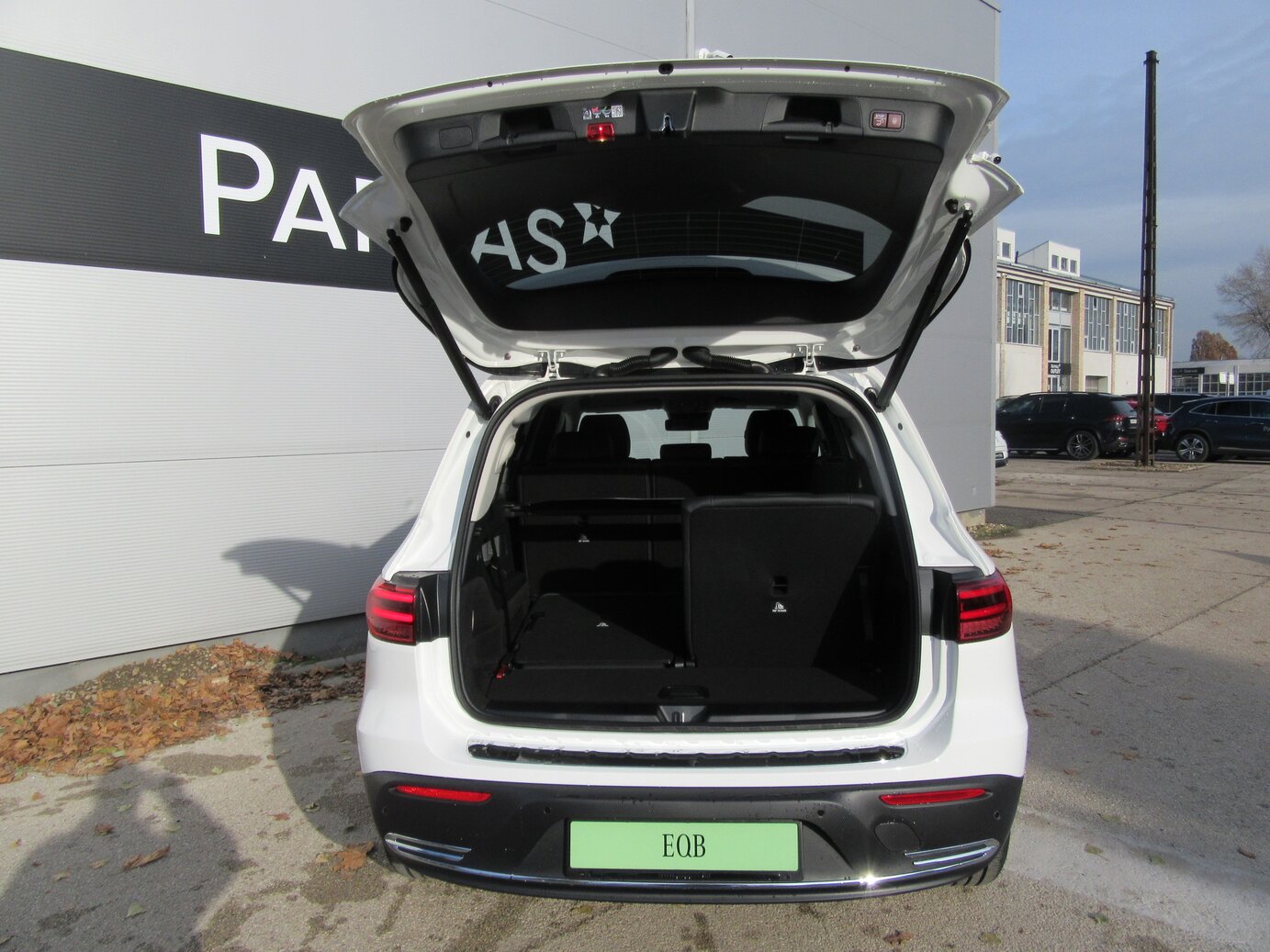 Mercedes-Benz EQB 250+