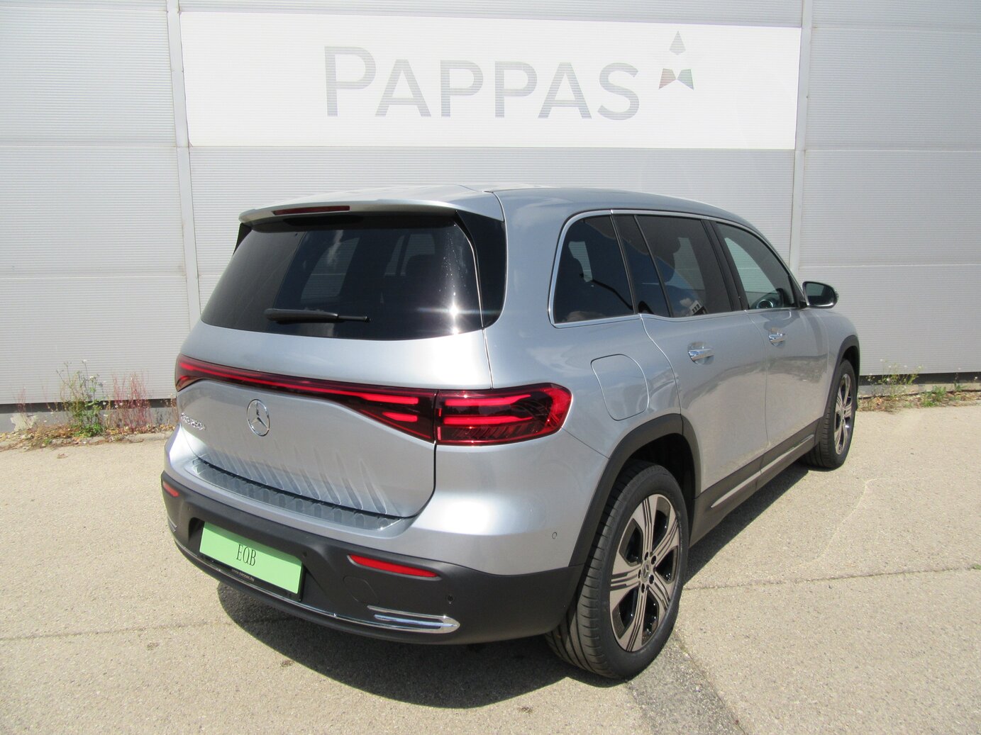 Mercedes-Benz EQB 250+