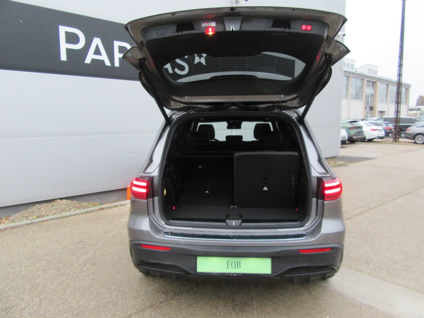 Mercedes-Benz EQB 250+