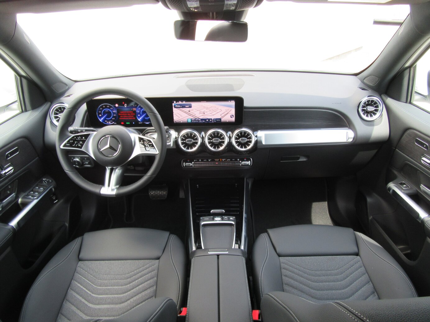 Mercedes-Benz EQB 250+