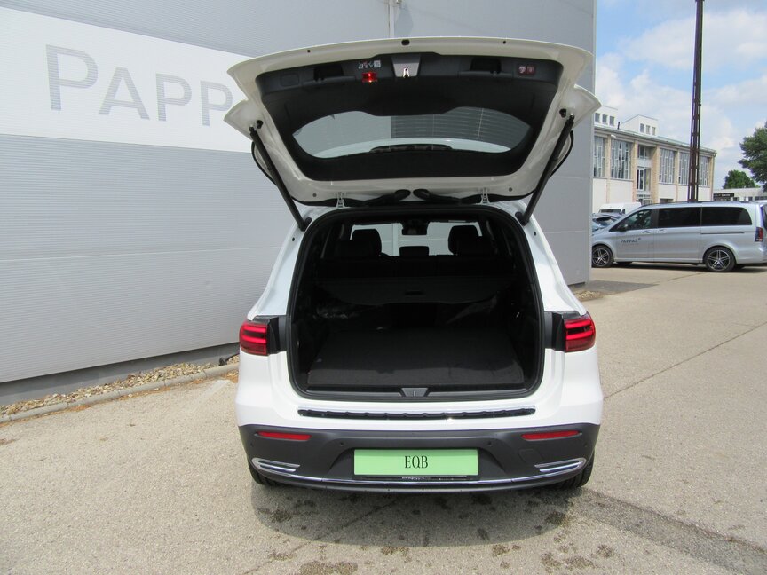 Mercedes-Benz EQB 250+
