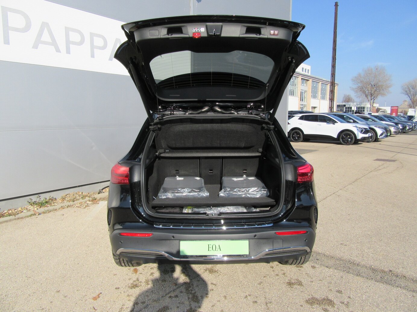 Mercedes-Benz EQA 250+