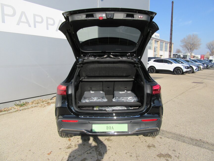 Mercedes-Benz EQA 250+