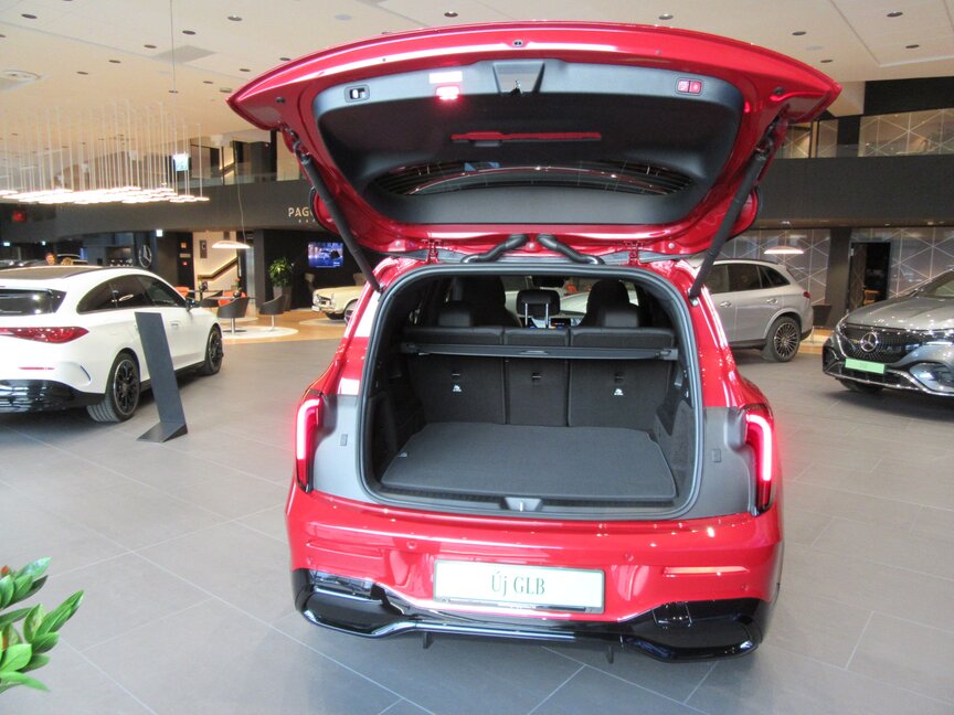 Mercedes-Benz GLB 250+ mit EQ Technologie