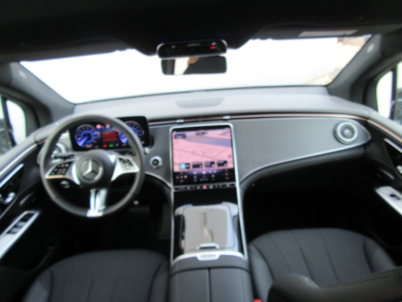 Mercedes-Benz EQE 300 SUV Österreich Edition