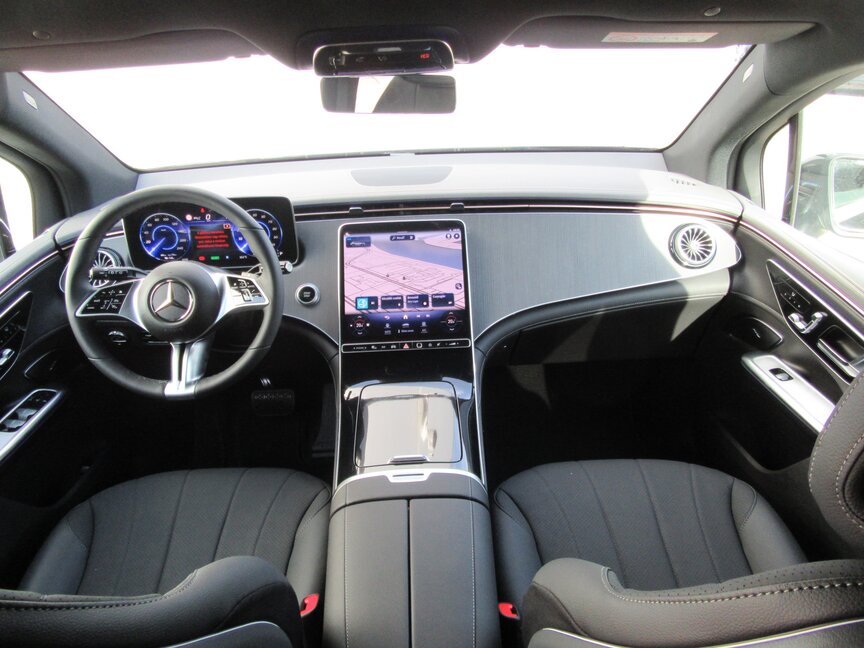 Mercedes-Benz EQE 300 SUV Österreich Edition