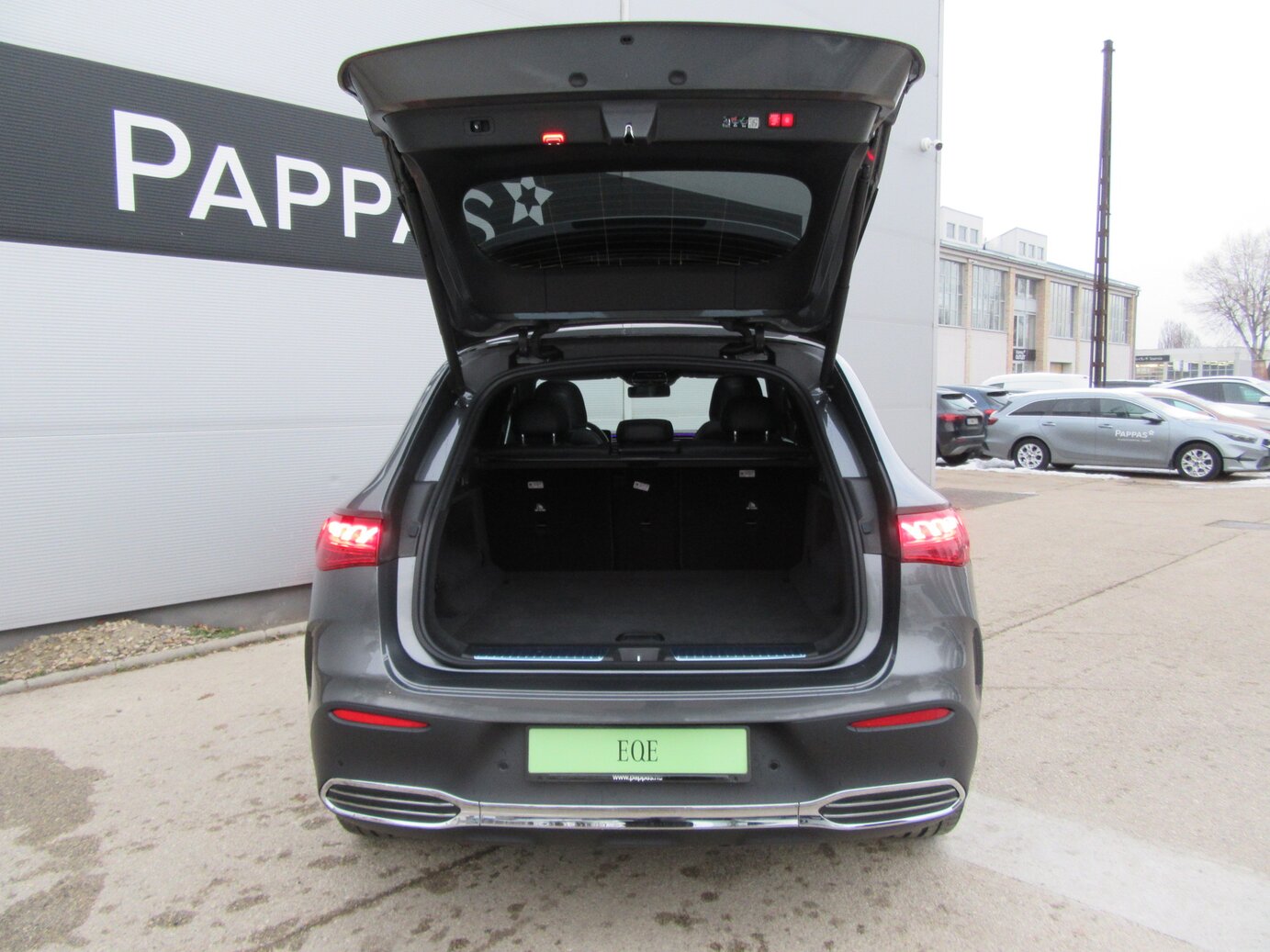 Mercedes-Benz EQE 350 4MATIC