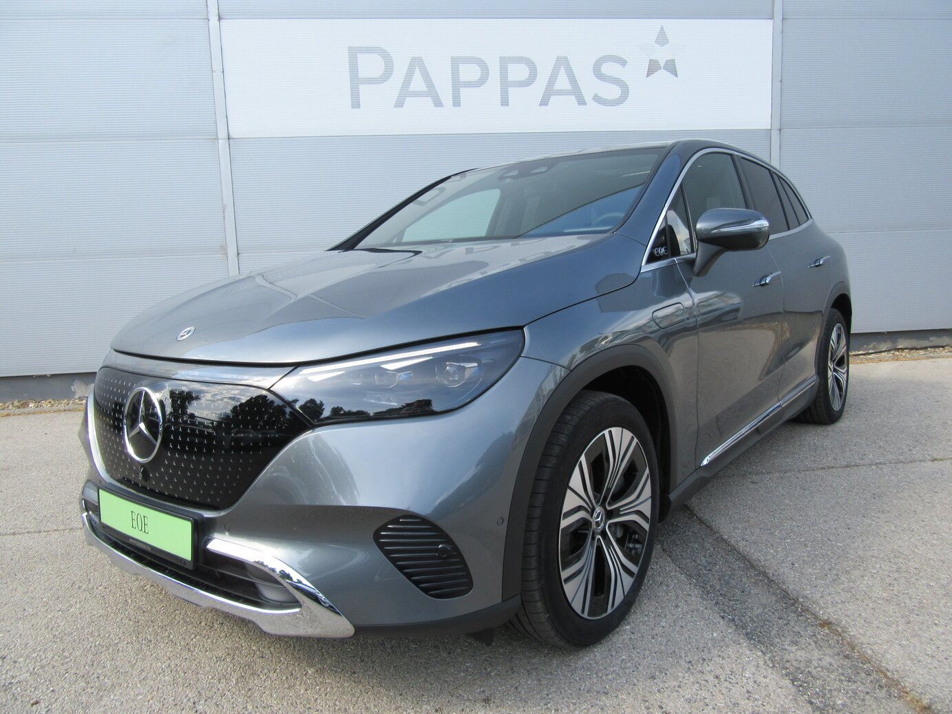 Mercedes-Benz EQE 350+ SUV