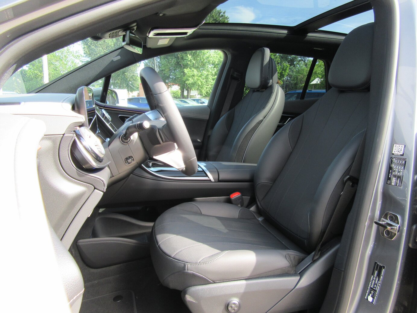 Mercedes-Benz EQE 350+ SUV