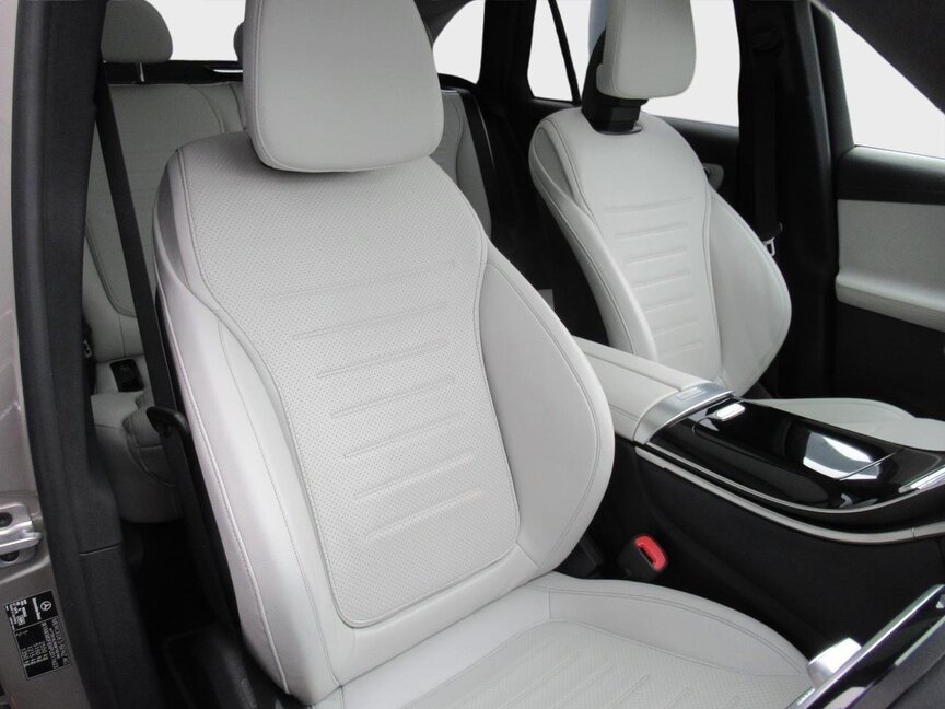 Mercedes-Benz GLC 220 d 4MATIC