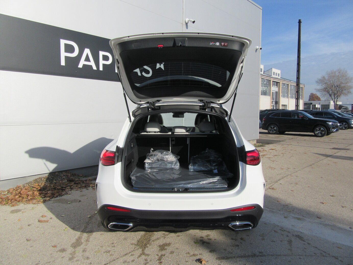 Mercedes-Benz GLC 300 de 4MATIC mit EQ Hybrid Technologie