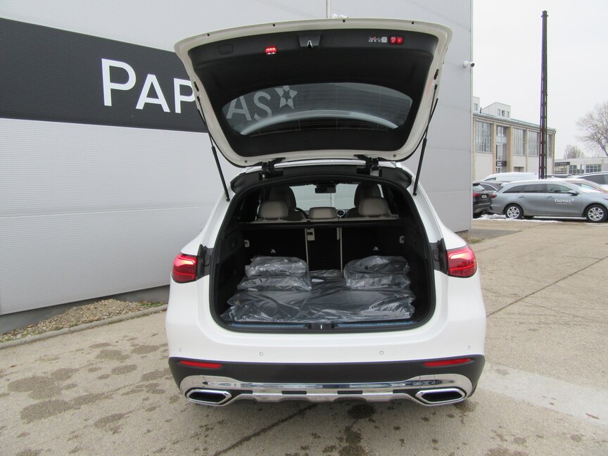 Mercedes-Benz GLC 300 e 4MATIC mit EQ Hybrid Technologie