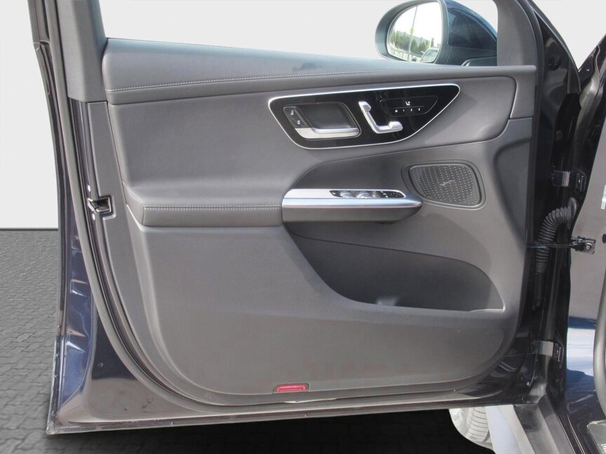 Mercedes-Benz GLC 300 e 4MATIC