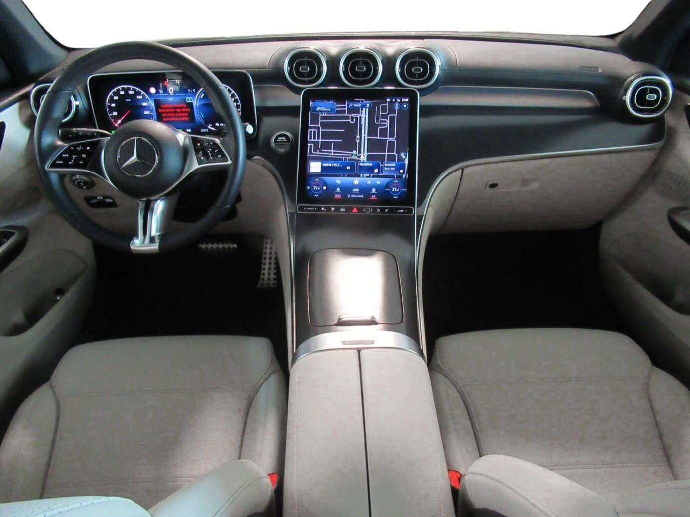 Mercedes-Benz GLC 300 e 4MATIC