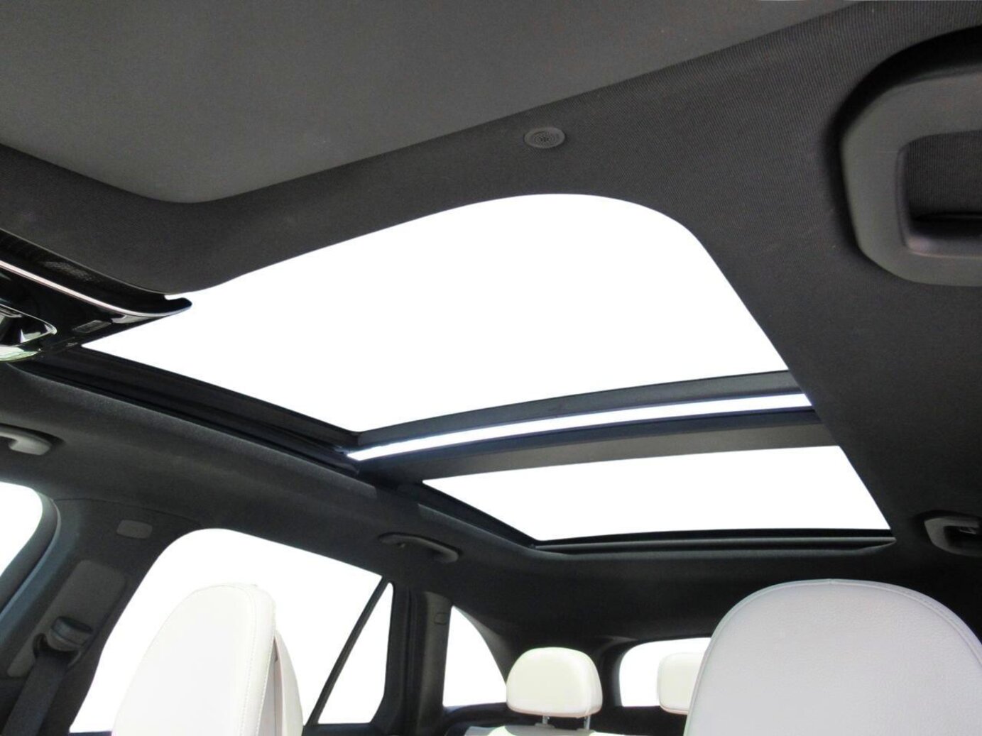 Mercedes-Benz GLC 300 e 4MATIC