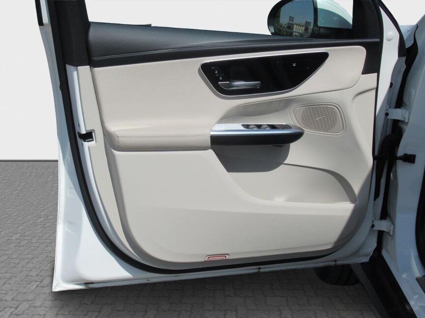 Mercedes-Benz GLC 300 e 4MATIC