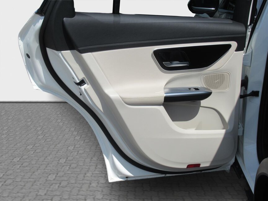 Mercedes-Benz GLC 300 e 4MATIC